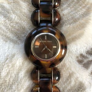 💖Michael Kors watch💖